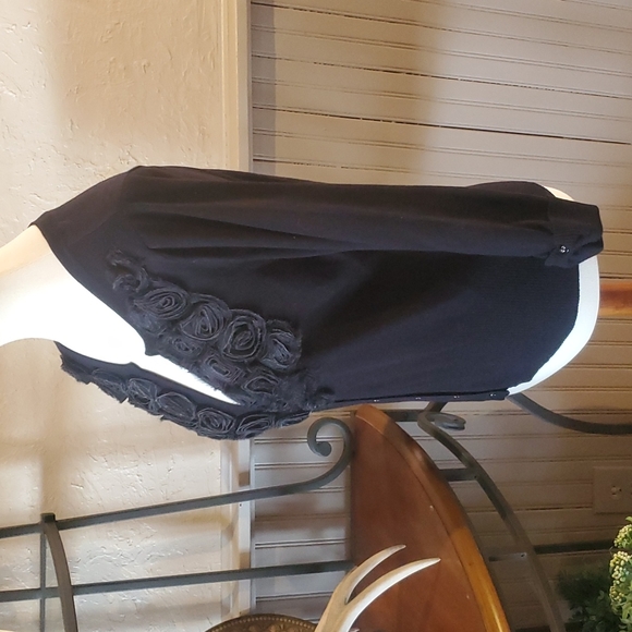 Red* Sweater - Picture 4 of 7